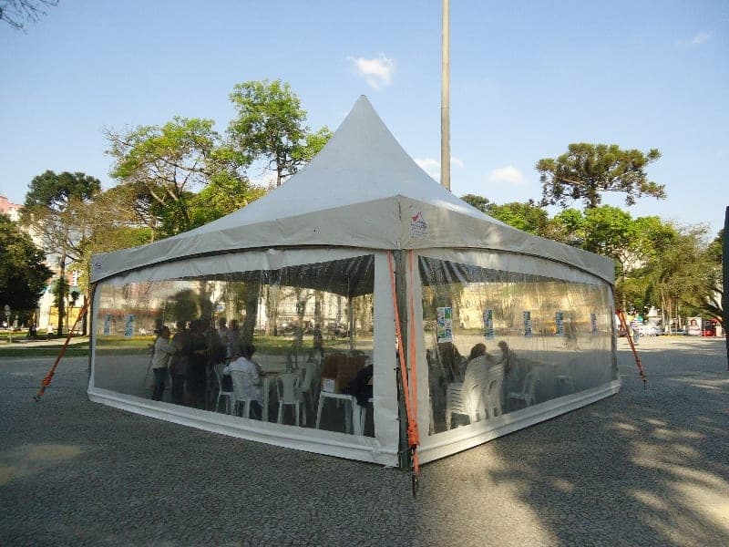 Tenda Chapéu de Bruxa